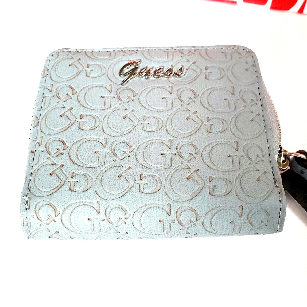 New Guess Wallet